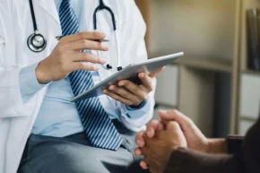 Hastanelerde enfeksiyon kontrolüne yeni düzenleme... Yetkiler yeniden belirlendi