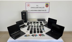 Sınavsız ehliyet vaadiyle 780 bin liralık dolandırıcılık: 10 şüpheli yakalandı