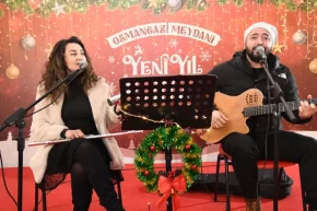 Bursa Osmangazide Yeni Yıl Festivalinde akustik rüzgarı
