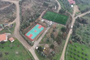 Sakarya Geyvede spor sahaları hizmete gün sayıyor