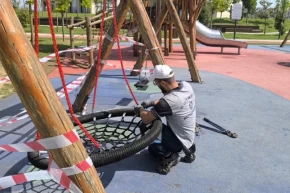 Kocaeli Büyükşehirden oyun gruplarına bakım