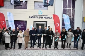 Balıkesirde Manyas Kadın Yaşam Merkezi hizmete açıldı