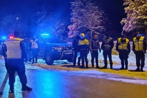 Bilecik Pazaryerinde Kaymakam Kara kurum çalışanlarını görev başında ziyaret etti