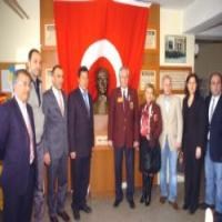 Rotary Kulübü'nden İlköğretim Okuluna Atatürk Köşesi