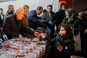 Bursada Miraç Kandili bereketi