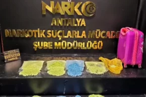 Antalyada 15 bin ecstasy ele geçirildi
