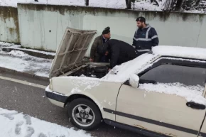 İzmit Belediyesi kar mesaisinde