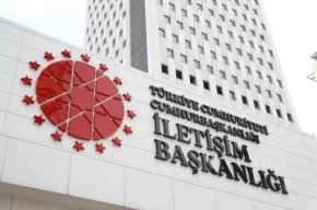 İletişim Başkanı Duran: Bayrağımıza yapılan saldırı açık bir provokasyondur