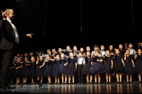 Bursa Nilüferde üç koro aynı sahnede buluştu