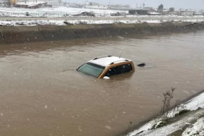 Edirne de kanala uçan otomobilin sürücüsünün cansız bedeni bulundu