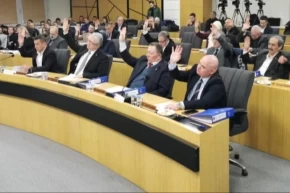 Afyonkarahisar Belediyesinden sosyal destek paketleri... Öğrenci, emekli ve üniversite adaylarına destek