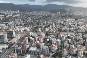 İzmirde depreme ve tsunamiye karşı sürdürülebilir kent planlaması