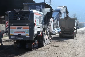 Manisa Büyükşehir kendi asfaltını kullanmaya başladı