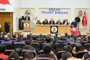 ‘Deprem Gerçeğiyle Yaşamak konulu panel Adana Kozanda yapıldı