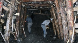 Bakanlıkta iki üstdüzey yetkili görevden alındı