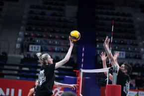 Eczacıbaşı Zeren e konuk oluyor