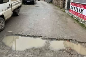 Keşanda mahalleliyi isyan ettiren yol çilesi