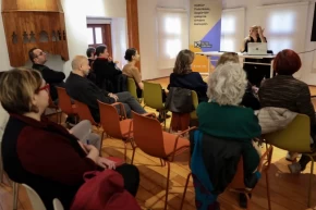 Bursada sanat ve düşüncenin ışığında sevgi konuşuldu