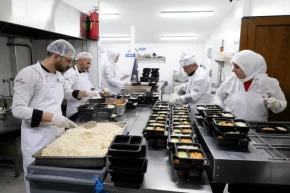 Sakarya Aşevi, bu yıl da sofralara sıcak yemek ulaştıracak