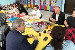 Mudanyada öğretmenler geleneksel keçe sanatıyla buluştu