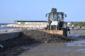 Balıkesir Büyükşehirden Körfezde tam kadro müdahale