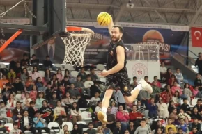 Kocaelide Başkan Büyükakından gençlere Kardeş Pası