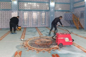 Uzunköprüde camiler Ramazan öncesi temizlendi