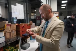 İstanbul Maltepede okul kantinlerine denetim sürüyor