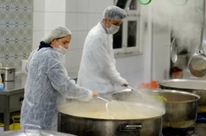 Antalya Muratpaşada Ramazan bereketi paylaşıldı