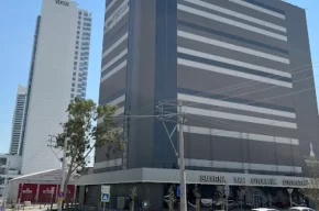 İzmir Büyükşehir açıkladı... Smyrna Otoparkı geçici olarak kepenk indirdi