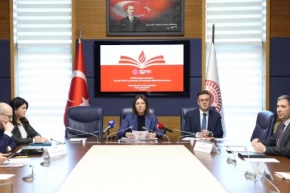 MEBden Türkçenin Avrupada akreditasyonu için adım