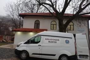 Bursadan Balkanlardaki camilerde Ramazan temizliği