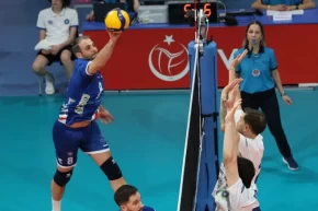 Bursa Büyükşehirli Efelerden üst üste üçüncü galibiyet