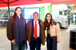 Doğa Dostu Çevre Tırı BEUNda Gençlerle Buluştu