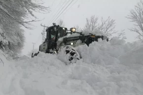 Orduda Büyükşehir ekipleri karla mücadelede sahada