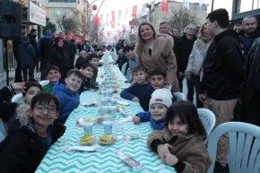 İzmitte gönül sofrası Alikahyada kuruldu