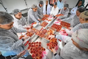 Mersinli kadınlar kan portakalını geleceğe taşıyor