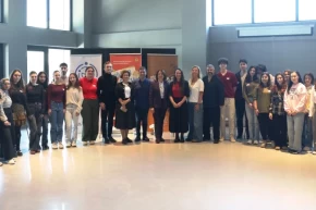 Bursa Nilüferde gençler ifade özgürlüğünü konuştu