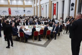 Başkan Özarslan, Başkentin ilçeleriyle iftar sofrasında buluştu