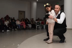 Bursa Demirtaştaki çocuklar doyasıya eğlendi