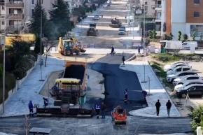 Denizli Gerzele Mahallesinde asfalt seferberliği başladı