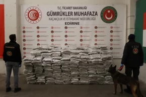 Kapıkulede 1,4 ton esrar ele geçirildi