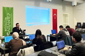 Gaziantepte gençler iftardan sahura teknolojiyle buluşuyor