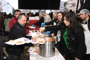 Osmangazide Ramazan bereketi 1050 Konutlarda paylaşıldı