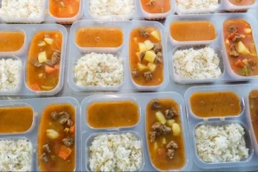 Erzincanda ihtiyaç sahiplerine her gün iftar