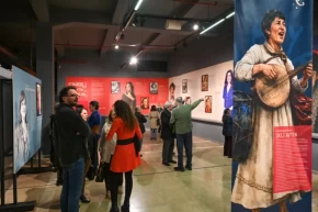 ‘Çınarlı Kentin Kadınlarının dünyasına yolculuk