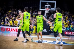 TOFAŞ, BCLde AEK B.C. deplasmanında