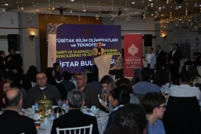 İzmirde TÜBİTAK ve TEKNOFESTin başarılı öğrenci ve öğretmenleri ağırlandı