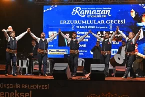 Antalyada türküler söylendi halaylar çekildi