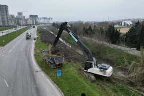 Bursada Ayafatma Deresinde kapsamlı temizlik